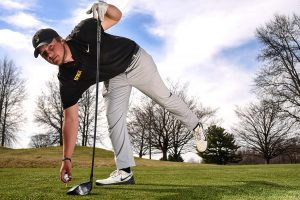 Iowa men’s golf to host home tournament, women’s golf travels to Indiana