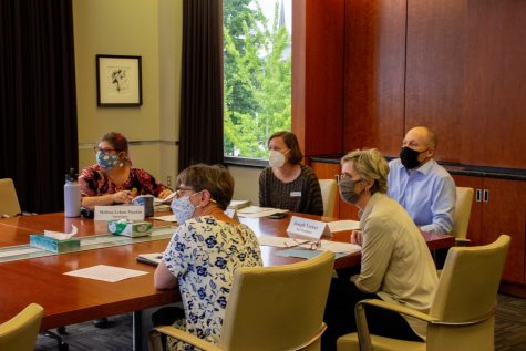 A University of Iowa faculty council meeting is held at the University Capitol Centre in the Old Capitol Mall on Tuesday, Aug. 31, 2021. 