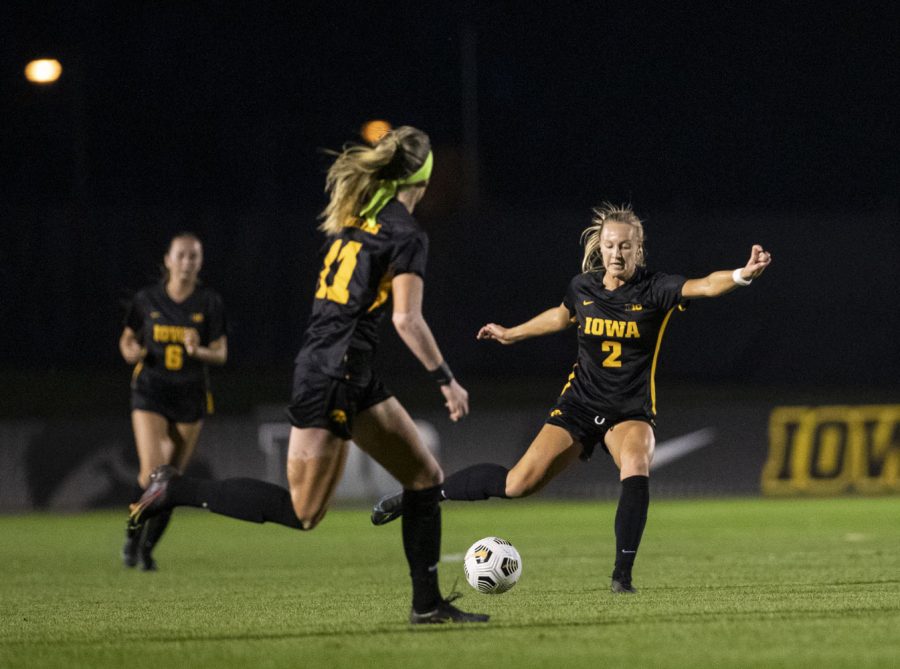 Iowa+midfielder+Hailey+Rydberg+kicks+the+ball+towards+the+goal+during+a+soccer+game+between+Iowa+and+Maryland+at+the+UI+Soccer+Complex+on+Sept.+30%2C+2021.+The+Hawkeyes+defeated+the+Terrapins+2-1.
