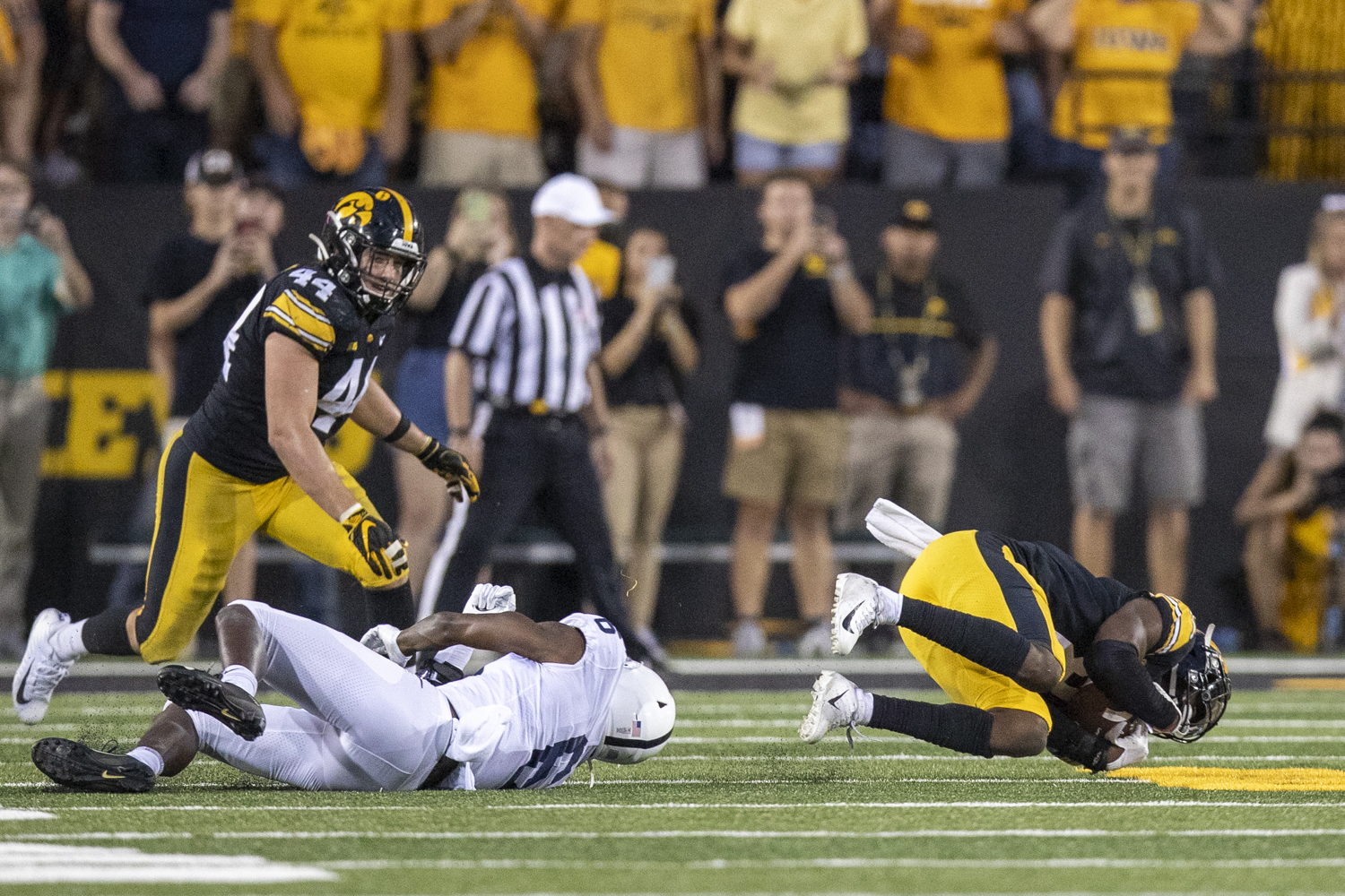 Iowa cornerback Matt Hankins named Bronko Nagurski National Player of ...