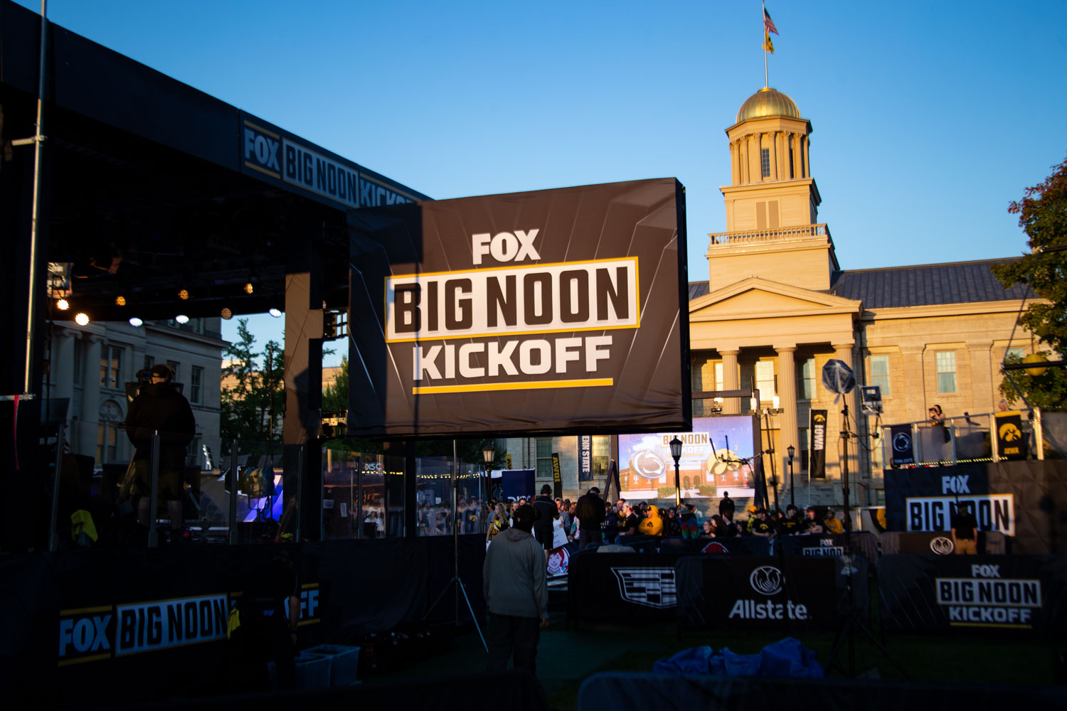 Highlights from FOX's Big Noon Kickoff pregame show in Iowa City The