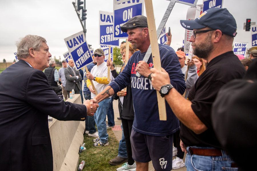 United States Secretary of Agriculture Tom Vilsack visits with picketers on strike outside of Deere & Co., makers of John Deere products, on Wednesday, Oct. 20, 2021, in Ankeny.

1020 Vilsack 012 Jpg