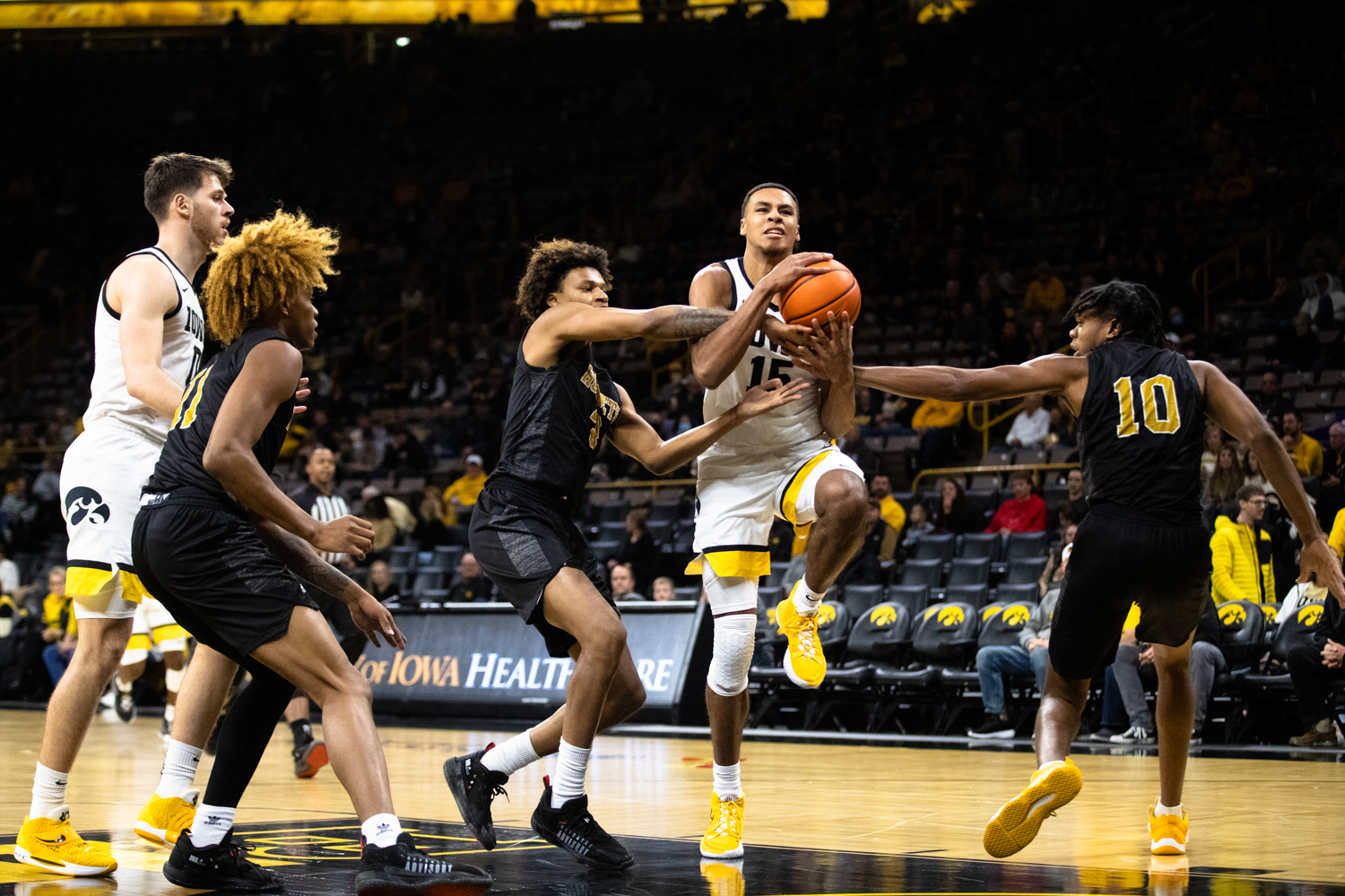 Iowa men’s basketball topples Alabama State, moves to 4-0 on the season ...