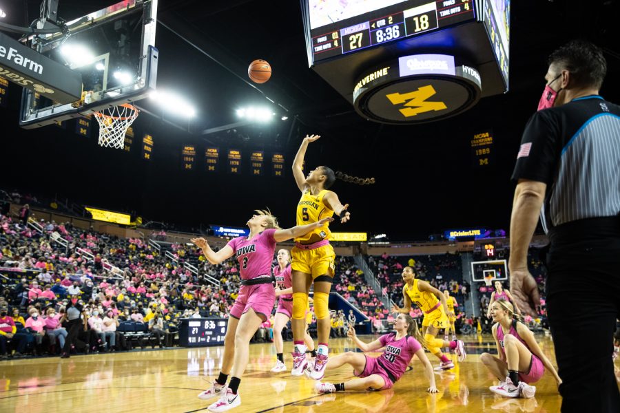 Michigan Guard Leila Phelia shoots the ball during a womens basketball game between Iowa and Michigan at Crisler Center in Ann Arbor, Michigan, on Sunday, Feb. 6, 2022. Phelia scored 24 points. The Wolverines beat the Hawkeyes, 98-90.