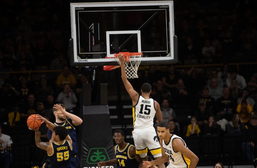 Iowa+forward+Keegan+Murray+misses+a+dunk+during+a+men%E2%80%99s+basketball+game+between+Iowa+and+Michigan+at+Carver-Hawkeye+Arena+on+Thursday%2C+Feb.+18%2C+2022.+Murray+shot+9-23.+The+Wolverines+defeated+the+Hawkeyes%2C+84-79.