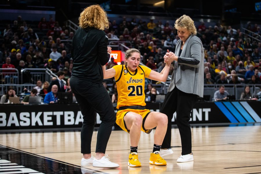 Kates Always Been The Glue Kate Martin The Difference Maker In Iowa Womens Basketball