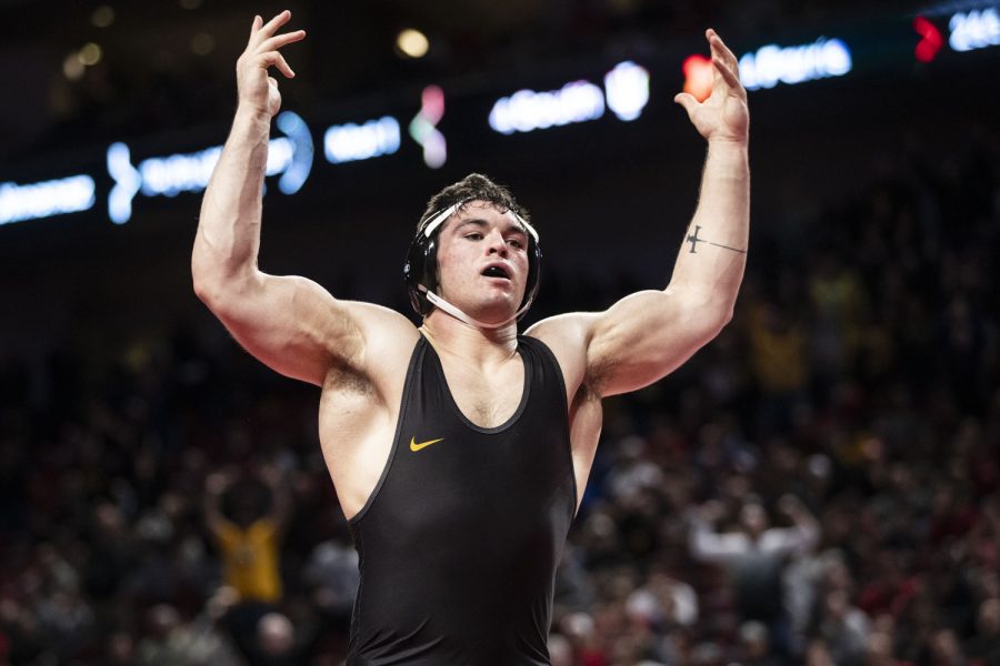 Iowa%E2%80%99s+No.+2+Tony+Cassioppi+celebrates+after+defeating+Penn+State%E2%80%99s+No.+3+Greg+Kerkvliet%2C+6-4%2C+during+session+three+of+the+Big+Ten+Wrestling+Championships+at+Pinnacle+Bank+Arena+in+Lincoln%2C+Neb.%2C+on+Saturday%2C+March+5%2C+2022.