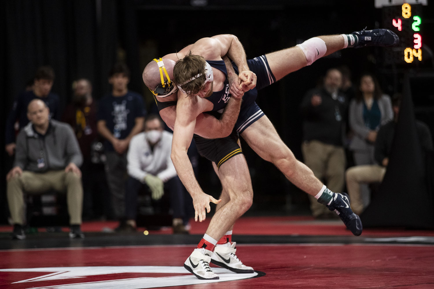 Live results Iowa men's wrestling team competes in Session I of Big