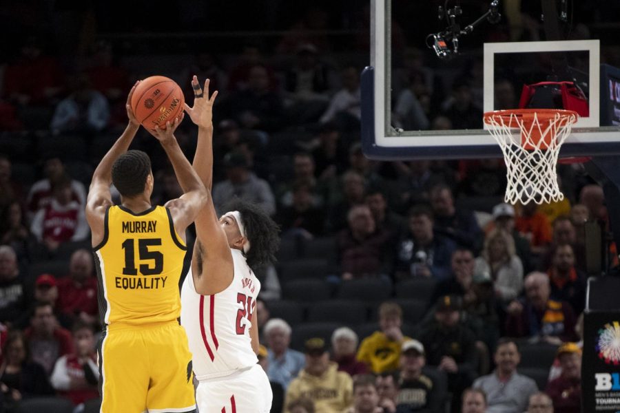 Iowa+forward+Keegan+Murray+attempts+a+shot+during+a+Big+Ten+Tournament+quarterfinals+matchup+with+Rutgers+at+Gainbridge+Fieldhouse+in+Indianapolis+on+March+11%2C+2022.
