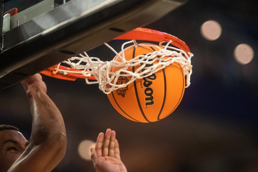 Iowa forward Keegan Murray dunks the ball during the first round of the NCAA Men's Championship between the Iowa Hawkeyes and the Richmond Spiders at KeyBank Center in Buffalo, N.Y., on Thursday, March 17, 2022.