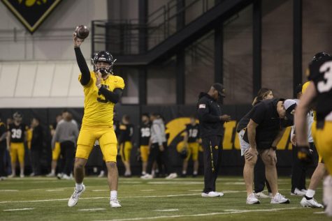 Former Hawkeye QB Nate Stanley offers advice to Spencer Petras - The Daily  Iowan