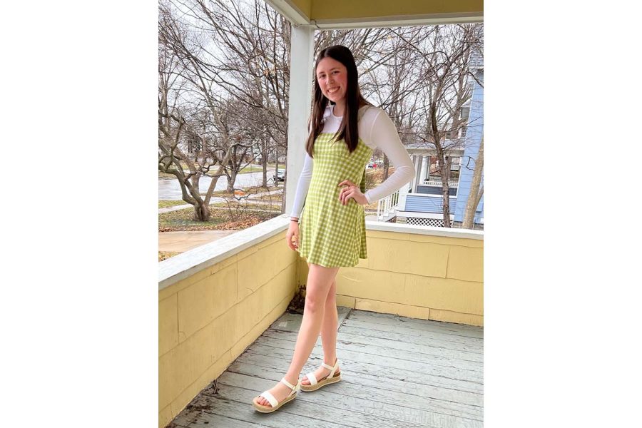 Anaka Sanders poses in her picked spring outfit on Wednesday, April 6, 2022.