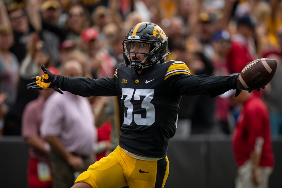 Iowa+defensive+back+Riley+Moss+returns+an+interception+for+a+touchdown+during+a+football+game+between+No.+18+Iowa+and+No.+17+Indiana+at+Kinnick+Stadium+on+Saturday%2C+Sept.+4%2C+2021.