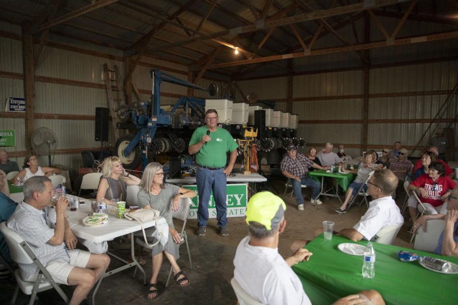 Sen. Kevin Kinney (D-Oxford) speaks at a campaign event at his family farm. 