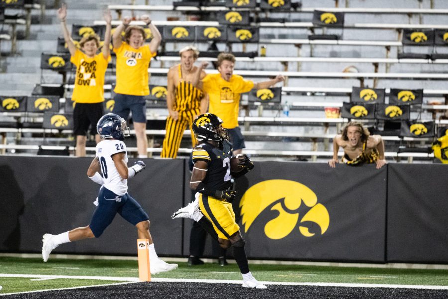 Iowa+running+back+Kaleb+Johnson+runs+the+ball+into+the+end+zone+during+a+football+game+between+Iowa+and+Nevada+at+Kinnick+Stadium+in+Iowa+City+on+Sunday%2C+Sept.+18%2C+2022.+Johnson+earned+two+touchdowns.+The+Hawkeyes+defeated+the+Wolf+Pack%2C+27-0.