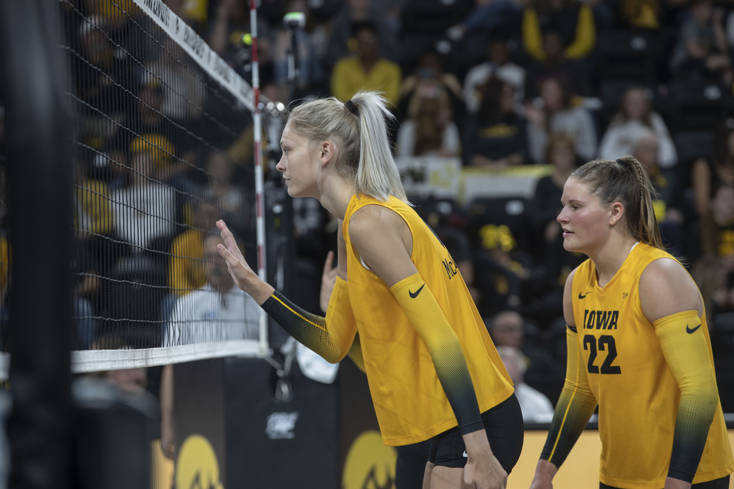 Iowa Volleyball Loses To Maryland, Falls To 1-10 In Big Ten Play - The ...