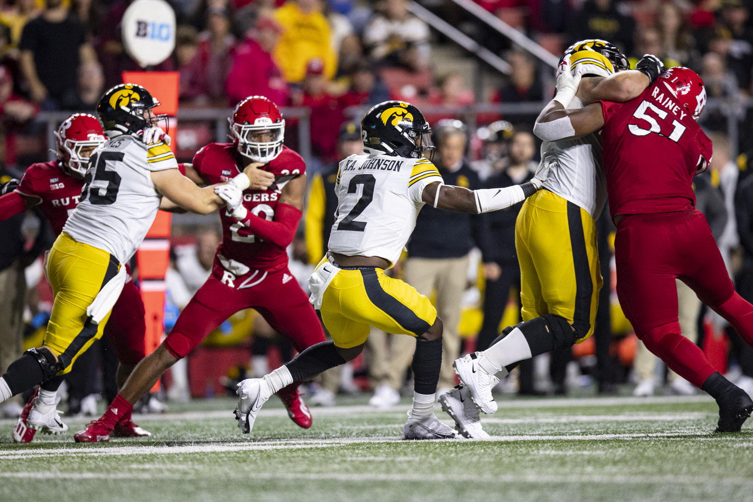 Opinion | Iowa football might have found its offensive identity ...