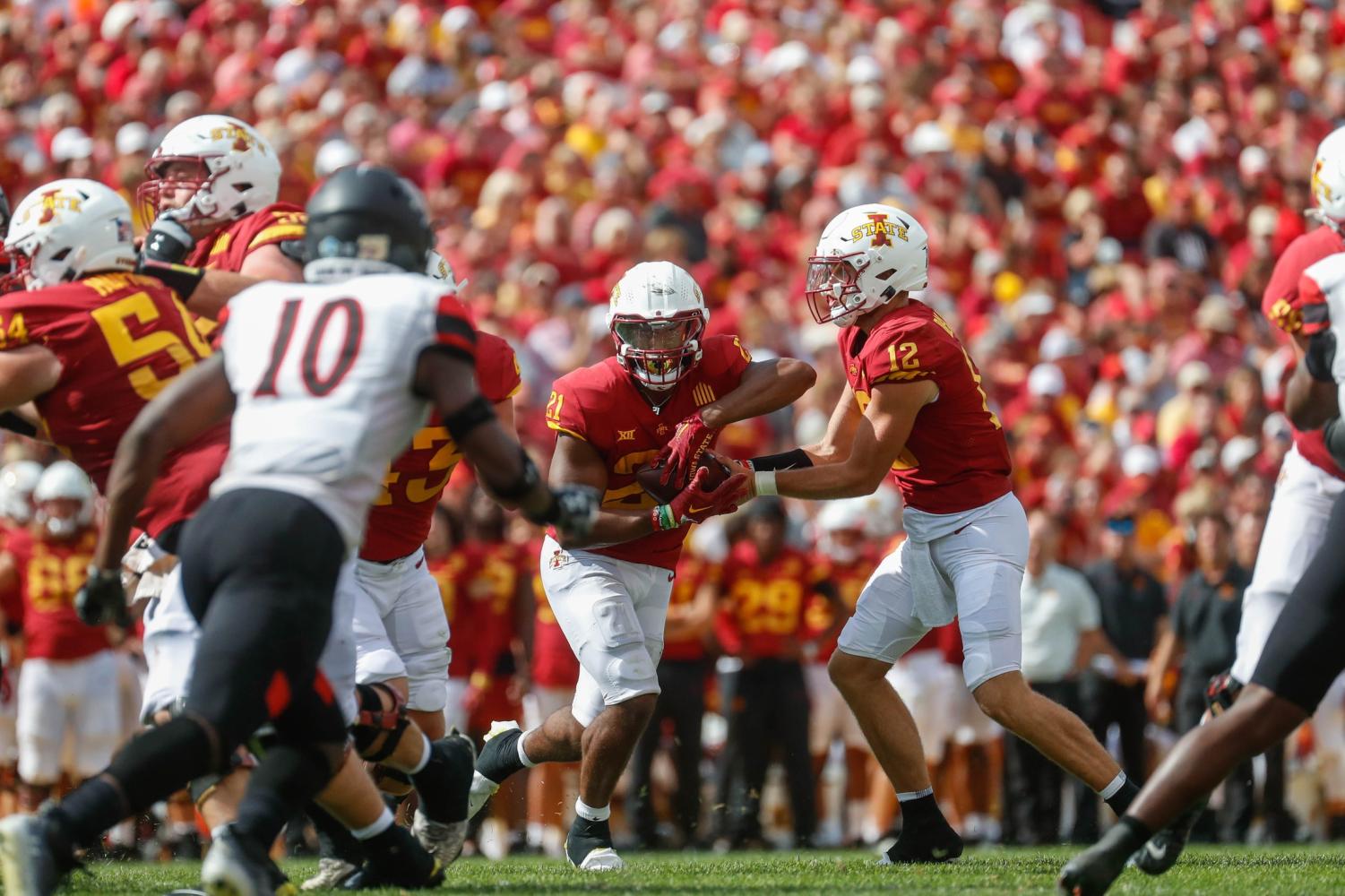 CyHawk football game returns to Kinnick Stadium after fourseason