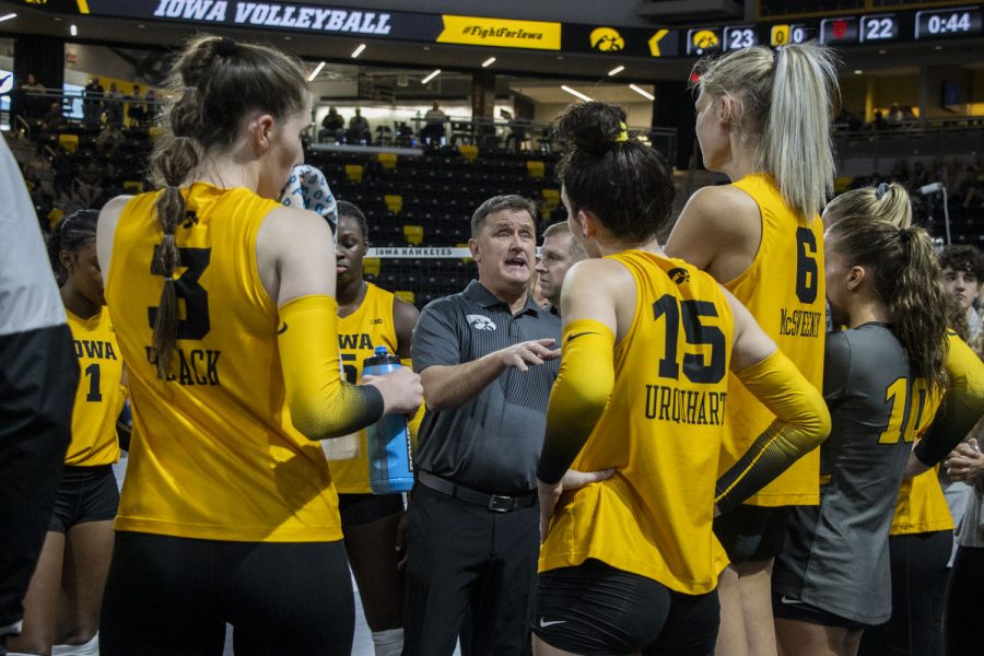 Iowa+head+coach+Jim+Barnes+spoke+with+the+team+during+a+volleyball+match+between+Iowa+and+Indiana+at+Xtream+Arena+in+Coralville%2C+Iowa%2C+on+Saturday%2C+Oct.+8%2C+2022.+The+Hawkeyes+defeated+Hoosiers+3-2.