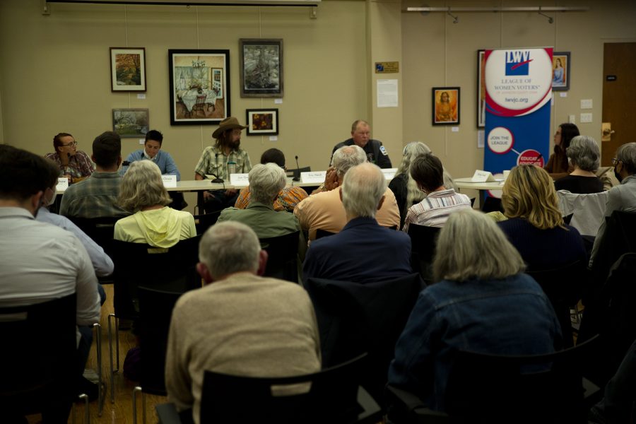 Candidates for the Johnson County Board of Supervisors speak at the Iowa City Senior Center Oct.11, 2022.