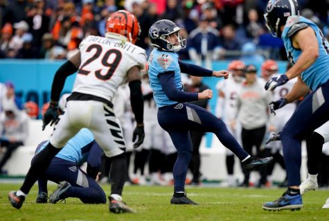 Tennessee Titans place kicker Caleb Shudak (11) misses a field goal attempt as they face the Cincinnati Bengals during the second quarter at Nissan Stadium Sunday, Nov. 27, 2022, in Nashville, Tenn.