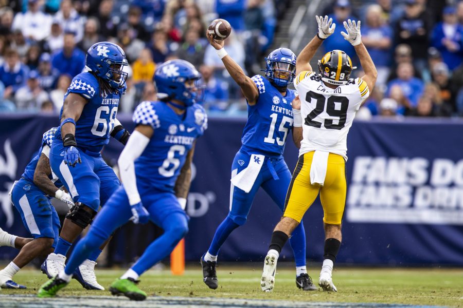 Kentucky quarterback Destin Wade passes the ball during the 2022 TransPerfect Music City Bowl at Nissan Stadium in Nashville on Saturday, Dec. 31, 2022. (Grace Smith/The Daily Iowan)