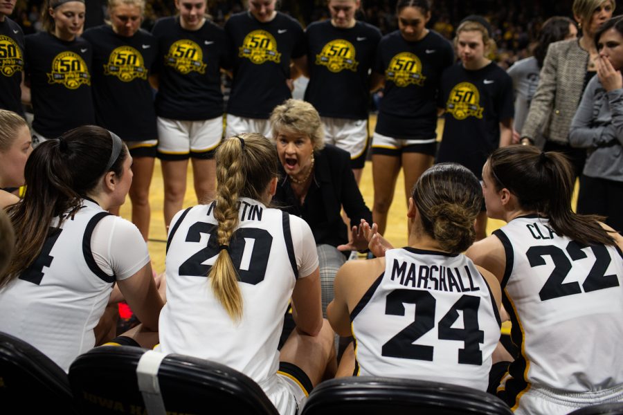 Head coach Lisa Bluder gives her team the game plan during a women’s basketball game between Iowa and Maryland at Carver Hawkeye Arena in Iowa City on Thursday, February 2, 2023. The Hawkeyes defeated the Terrapins, 96-82. 