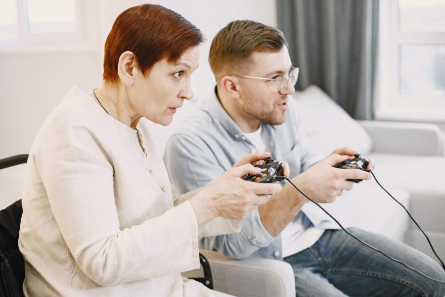 Engaging the Virtual Audience: The Role of Online Gaming in Modern Marketing