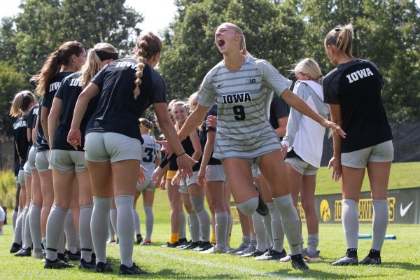Iowa defender Samantha Cary runs onto the field before a soccer game between Iowa and Illinois at the University of Iowa Soccer Complex in Iowa City on Sunday, Sept. 17, 2023. Sunday’s game marked Iowa’s Big 10 home opener. The Hawkeyes and the Fighting Illini tied 1-1.