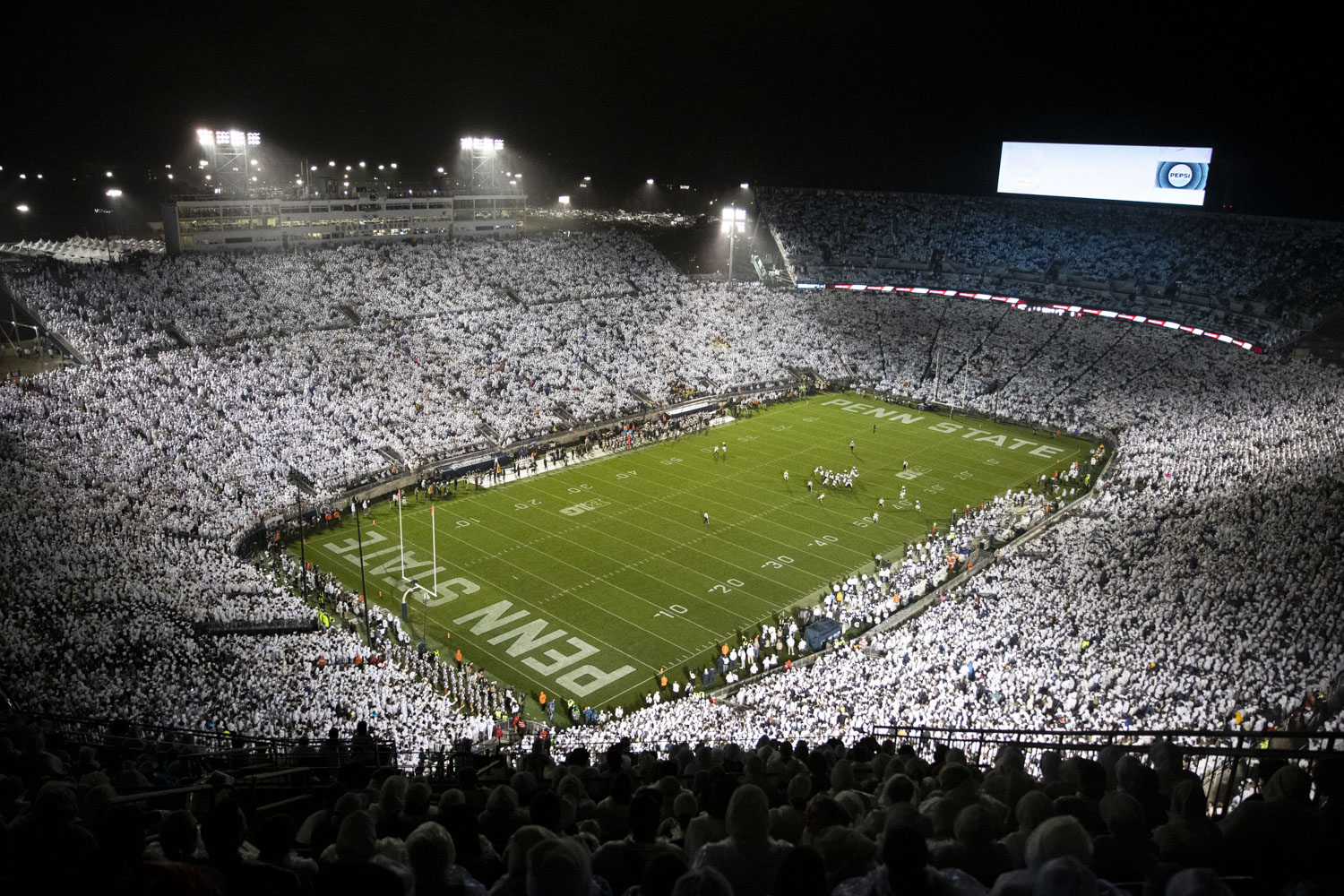 The Hawkeyes and the Nittany Lions compete during a football game between No. 24 Iowa and No. 7 Penn State at Beaver Stadium in State College, Pa., on Saturday, Sept. 23, 2023. The Nittany Lions defeated the Hawkeyes, 31-0.