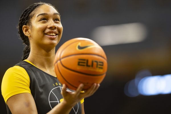 Iowa Basketball: ESPN projects Monika Czinano's WNBA draft selection