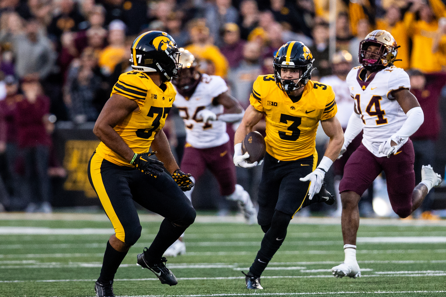 Iowa Football’s Cooper DeJean Declares For NFL Draft - The Daily Iowan