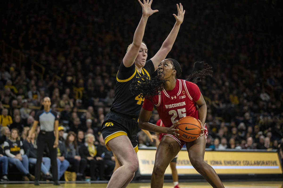 Wisconsin+forward+Sarah+Williams+prepares+to+shoot+during+a+women%E2%80%99s+basketball+game+between+No.+2+Iowa+and+Wisconsin+at+Carver-Hawkeye+Arena+in+Iowa+City+on+Tuesday%2C+Jan.+16%2C+2023.