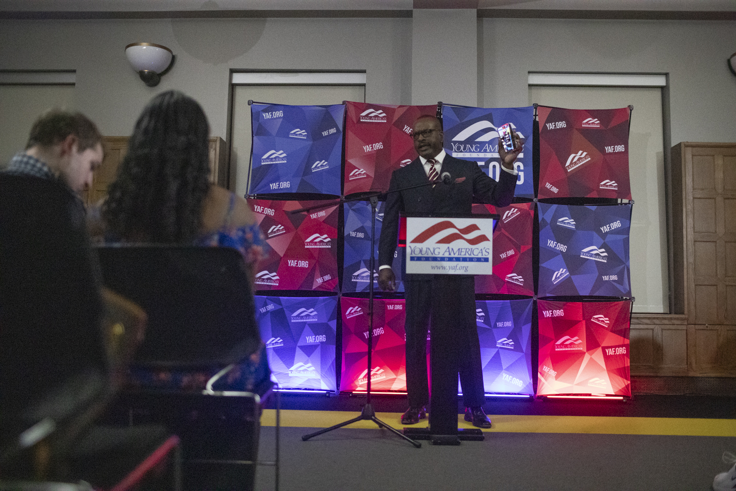 Iowa Yaf Brings Vince Everett Ellison To Imu Protesters Raise Money For Reproductive Health 8216