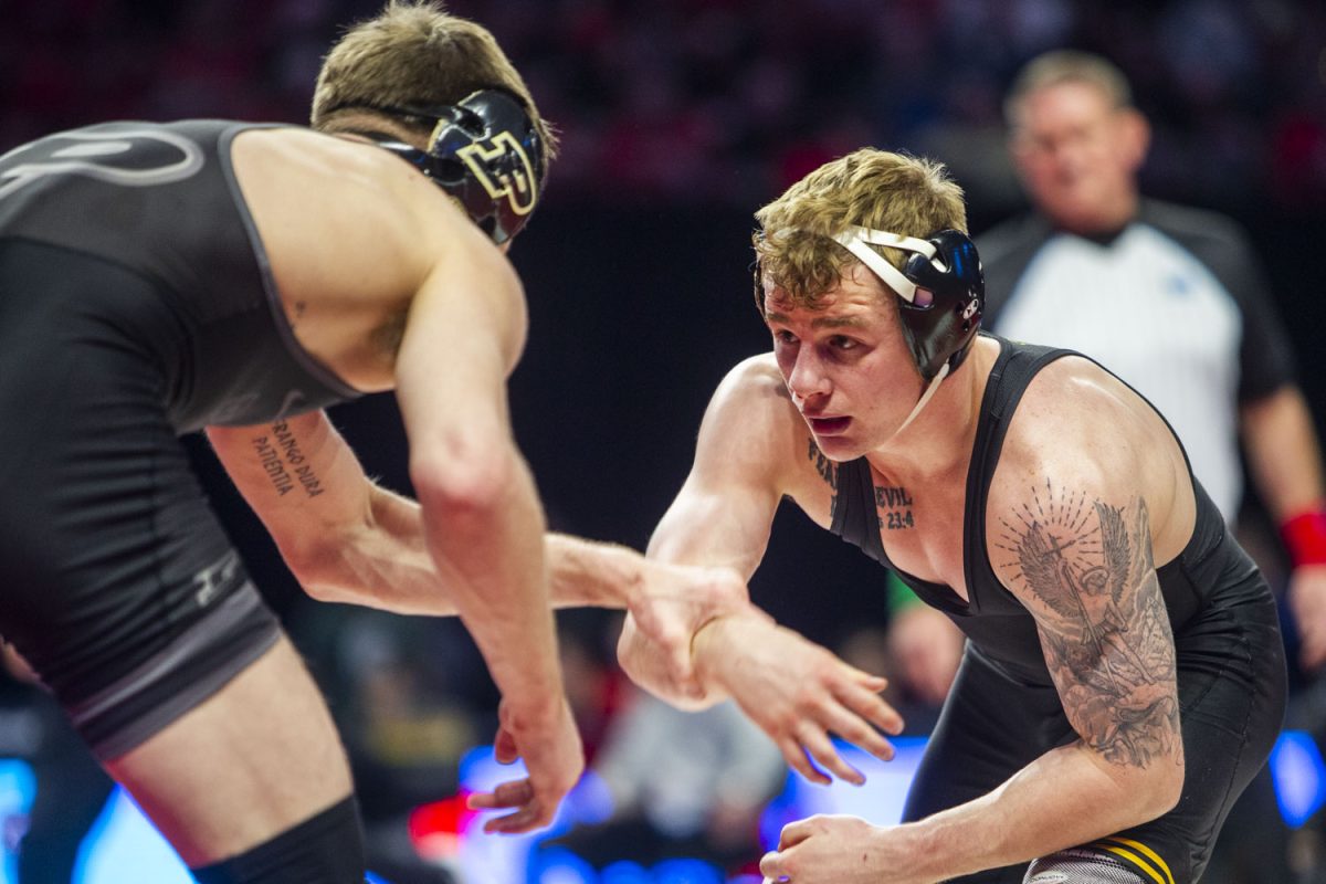 Live updates Iowa men’s wrestling competes in Session III of Big Ten