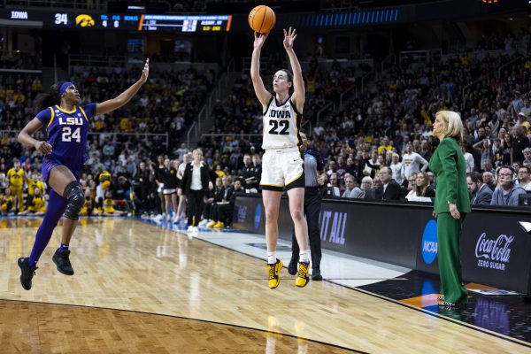 Iowa guard Caitlin Clark shoots the bal during a NCAA Tournament Elite Eight game between No. 1 Iowa and No. 3 LSU at MVP Arena in Albany, N.Y., on Monday, April 1, 2024. (Ayrton Breckenridge/The Daily Iowan)