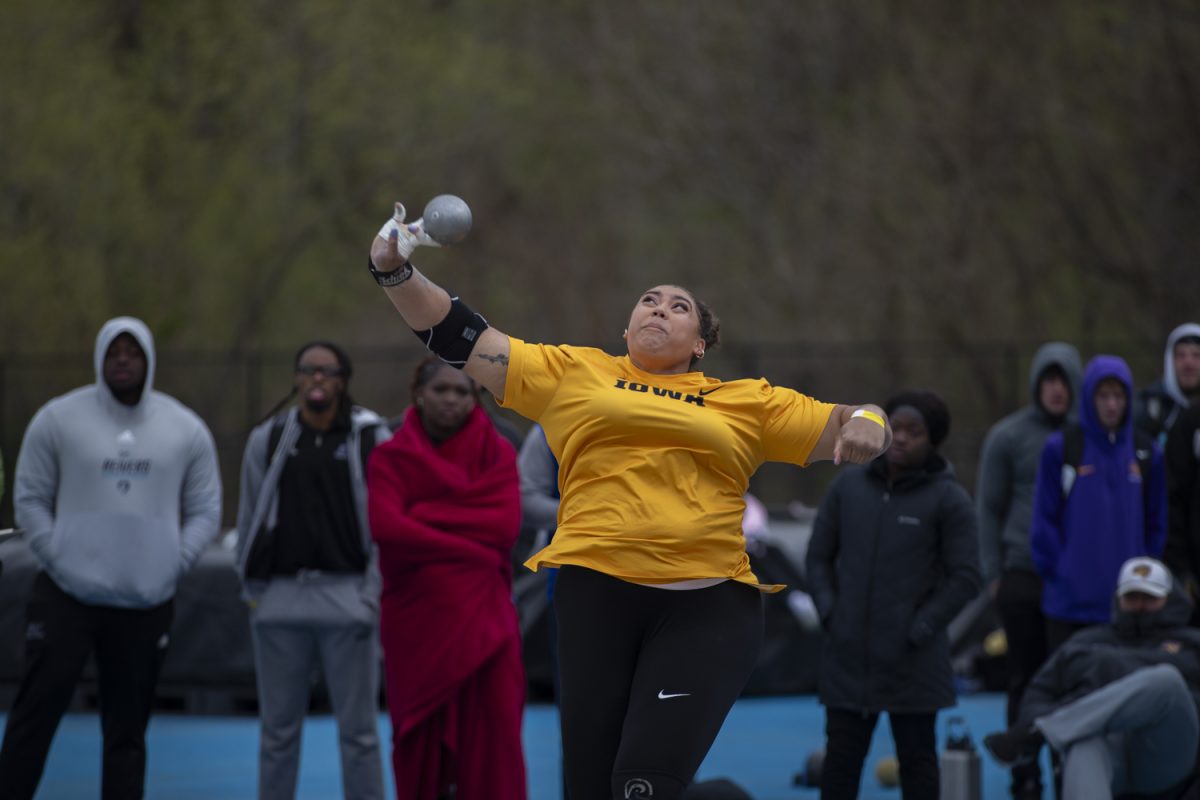 Iowa+women%E2%80%99s+shot+put+thrower+Kat+Moody+releases+a+throw+during+the+Musco+Twilight+track+meet+hosted+at+Francis+X.+Cretzmeyer+Track+in+Iowa+City+Iowa+on+Saturday%2C+April+20%2C+2024.