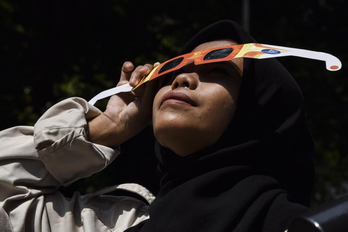 UI to host solar eclipse watch party