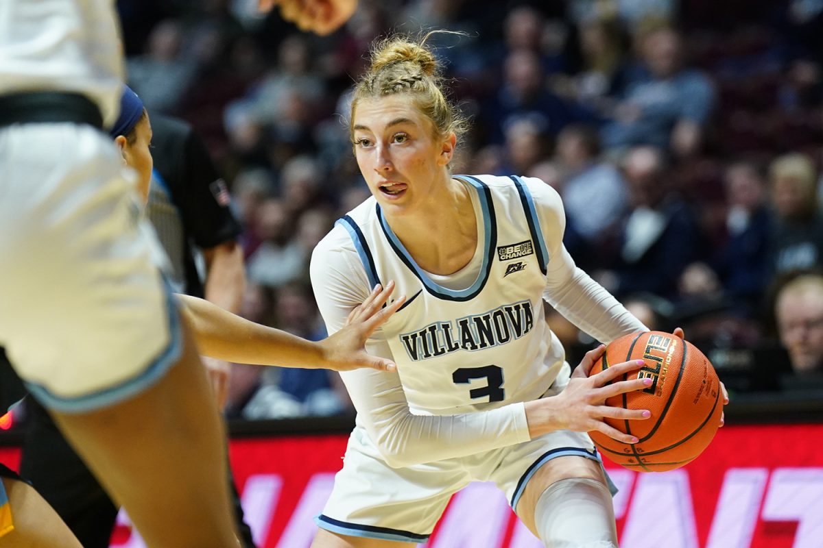 Mar 9, 2024; Uncasville, CT, USA; Villanova Wildcats guard Lucy Olsen (3) looks for an opening against the Marquette Golden Eagles in the first half at Mohegan Sun Arena. Mandatory Credit: David Butler II-USA TODAY Sports