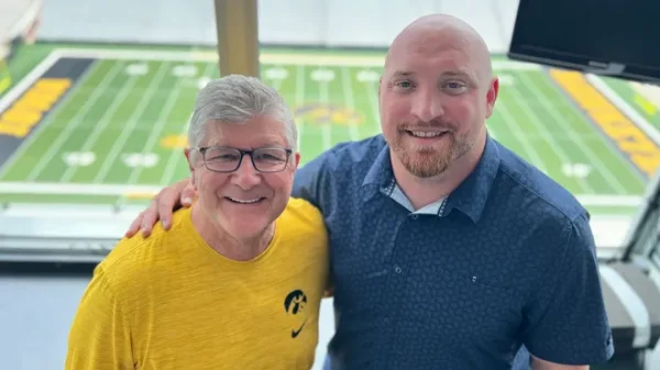 Pat Angerer named radio color analyst for Iowa football