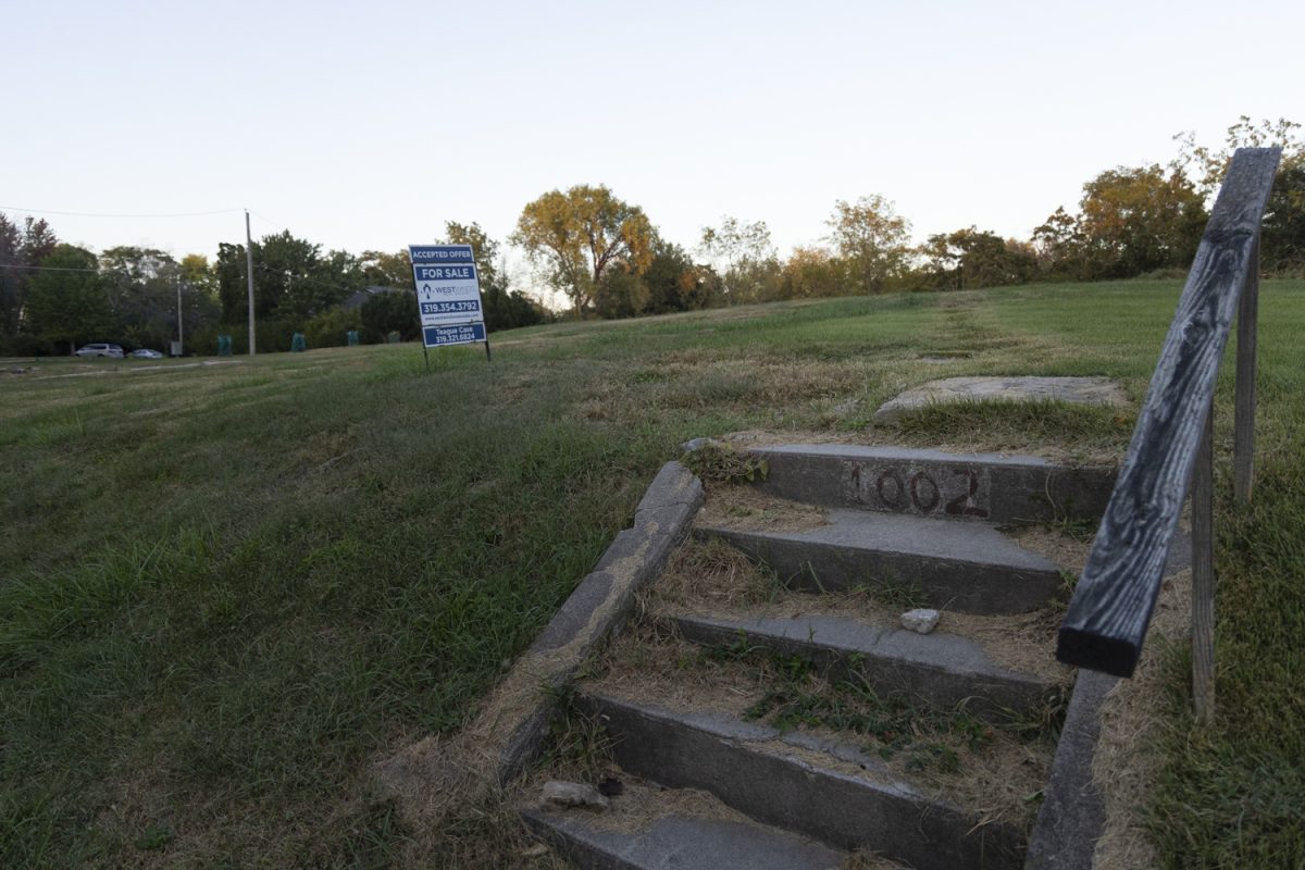 A plot of land on 1002 N Summit Street as seen in Iowa City on Monday, Oct. 7, 2024. The Iowa City City Council recently approved the $750,000 purchase of 1002 and 1006 N Summit St.