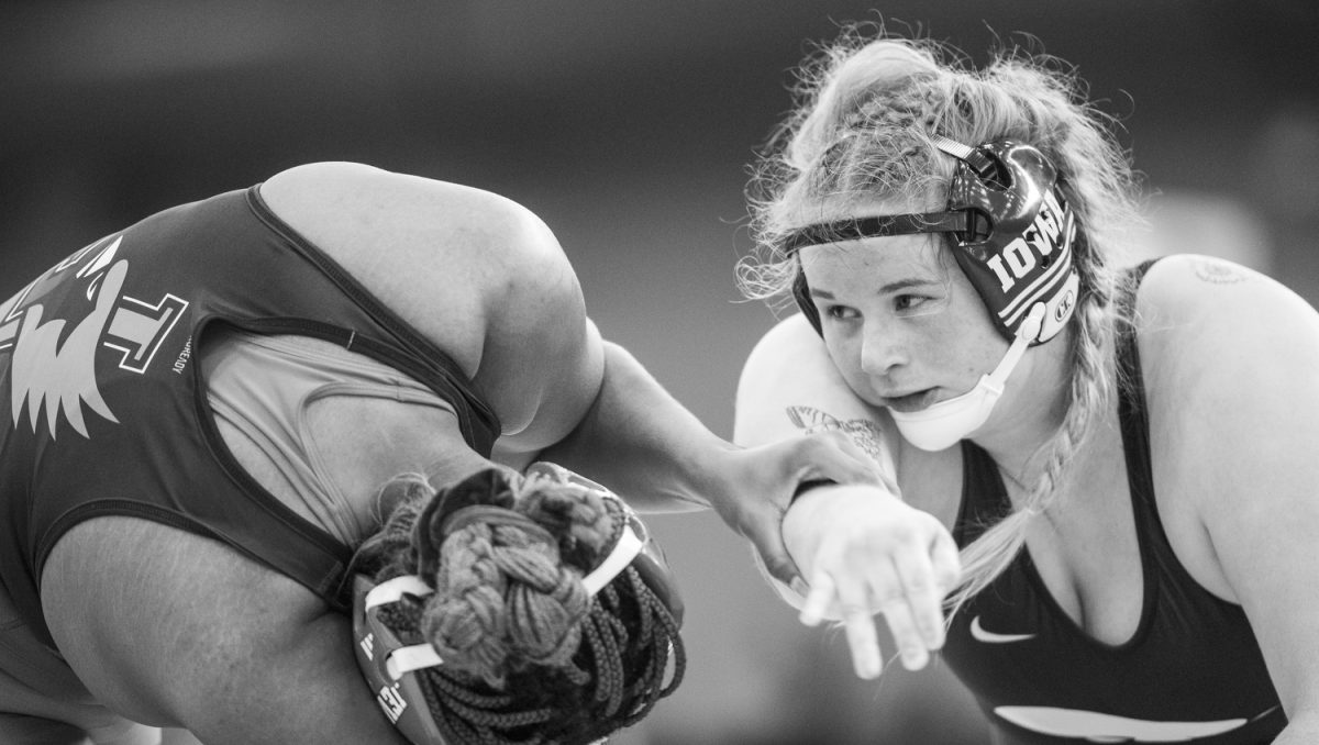 Iowa 207-pound Jaycee Foeller wrestles William Jewell College Sydni Scott during the Luther Hill Open Titles at the Blake Field House in Indianola, Iowa, on Saturday, Nov. 2, 2024. Iowa ended the tournament with six champions and an overall record of 58-17.