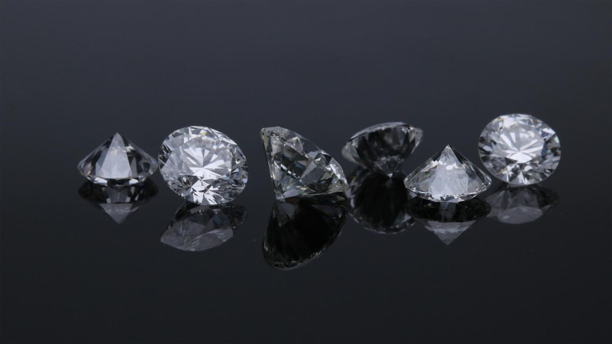 5 Expensive Mistakes First-Time Diamond Buyers Must Avoid