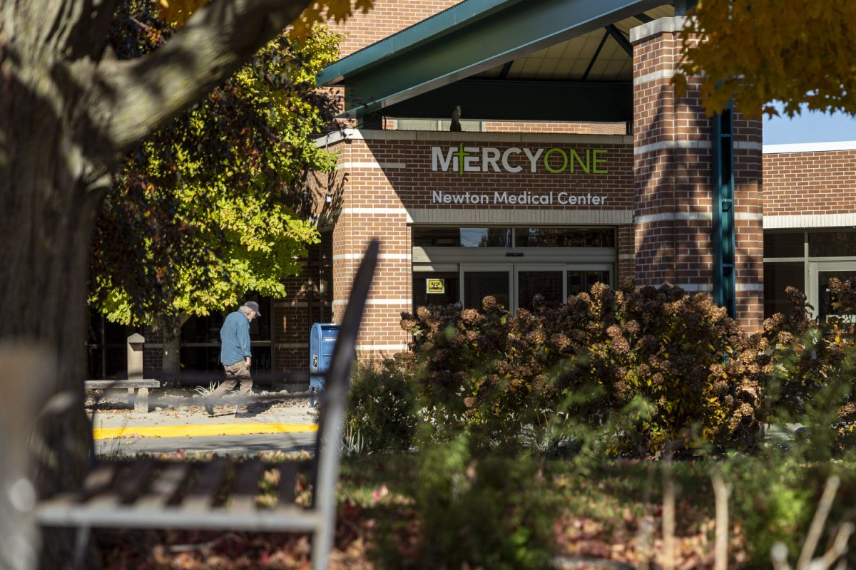 MercyOne Newton Medical Center is seen in Newton, Iowa, on Nov. 4, 2025. MercyOne Newton Medical Center is one of two towns in Iowa with medical centers facing risk of closure due to Medicaid changes, with the other facility being Manning Regional Healthcare Center. (Cody Blissett / The Daily Iowan)
