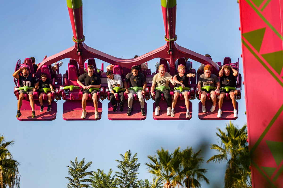 Iowa players ride the Serengeti Flyer during an Iowa football visit to Busch Gardens in Tampa, Florida on Sunday, Dec. 28, 2025. The Hawkeyes face the No. 13 Vanderbilt Commodores on Dec. 31 for the ReliaQuest Bowl. (Emma Calabro/The Daily Iowan)