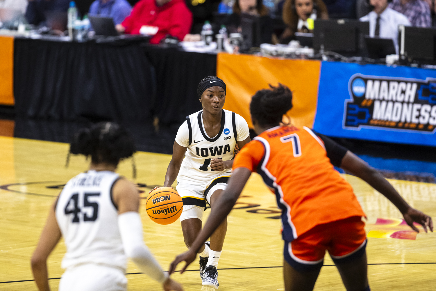 Iowa Hawkeyes guard Chazadi Wright (11) drives to the basket during a second-round NCAA women’s basketball tournament game between the No. 2 seed Iowa Hawkeyes and the No. 10 seed Virginia Cavaliers at Carver-Hawkeye Arena in Iowa City on Monday, March 23, 2026. The Cavaliers defeated the Hawkeyes, 83-75.