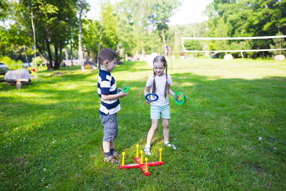 How to Control Weeds in Pet and Kid-Friendly Yards